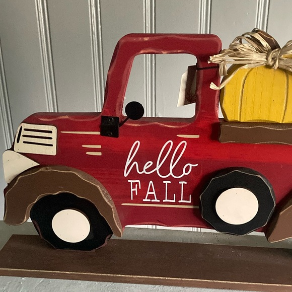 NWT Large- Hello Fall- Red Wooden Farmtruck with 3 Pumpkins Decoration w/ Base - Picture 5 of 17